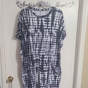 Black and White Tie-Dye Dress